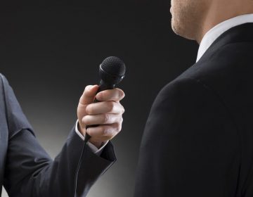 #slider-caption-2948 Presentation & public speaking coach