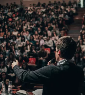 Mid-Presentation Stage Fright: How to calm your nerves in the middle of a presentation